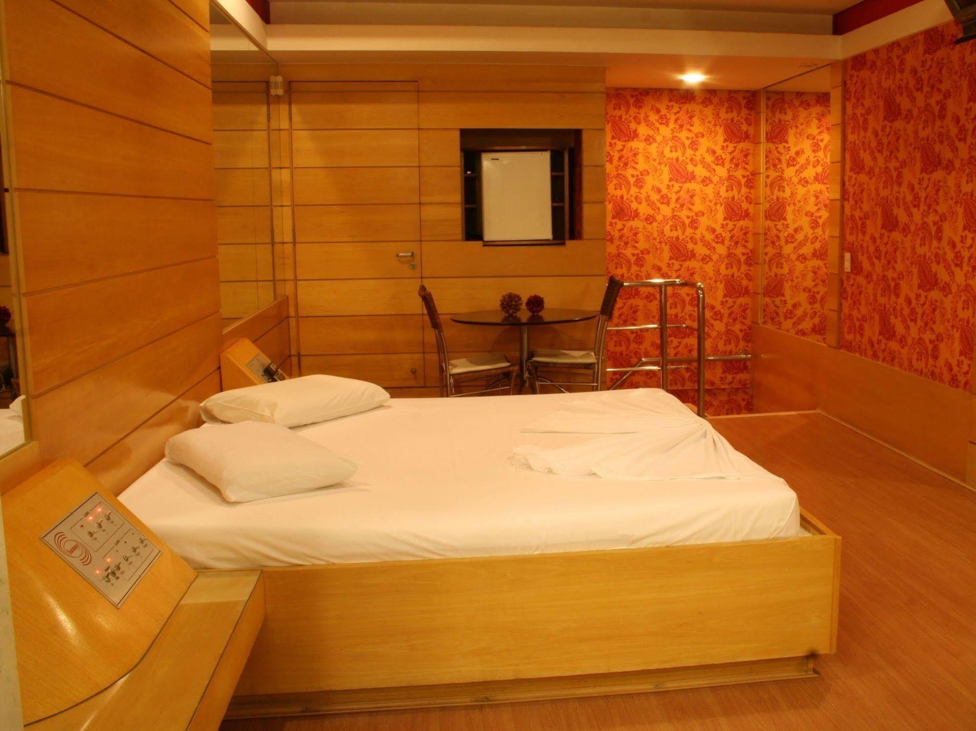Motel Sunny (Adults Only) Belo Horizonte Exterior foto